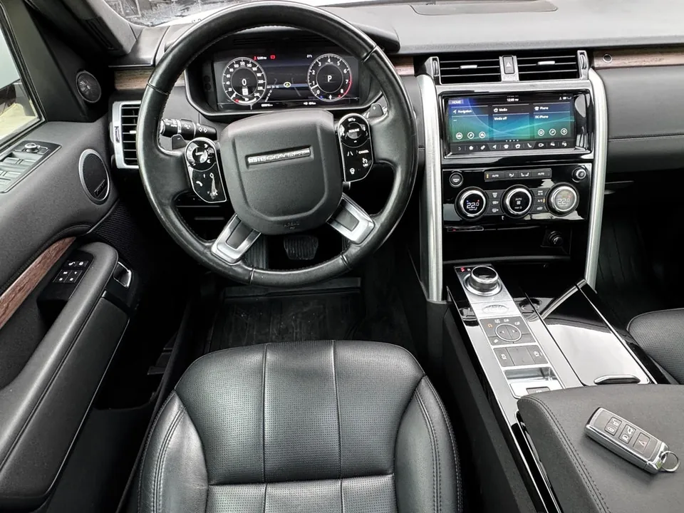Land Rover Discovery 2019 photo 5