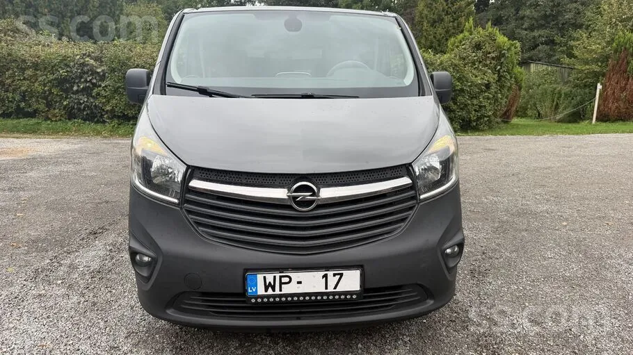 Opel Vivaro 2014 photo 2