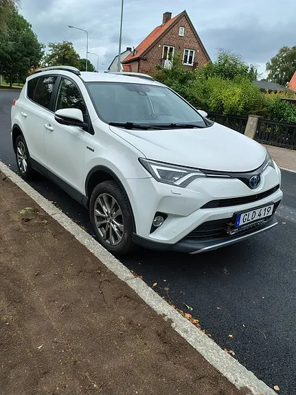 Toyota Rav4 2016 photo 2