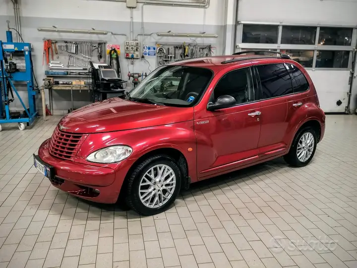 Chrysler Pt Cruiser 2001 photo 2