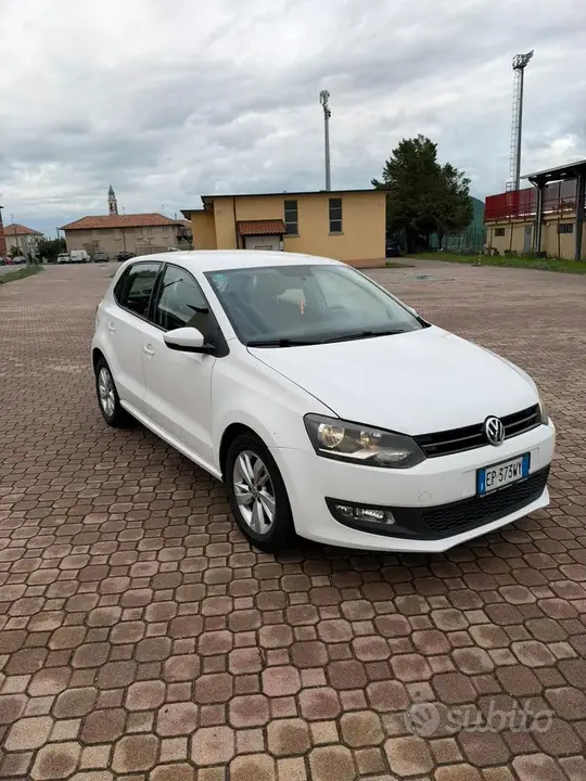 Volkswagen Polo 2013 photo 4