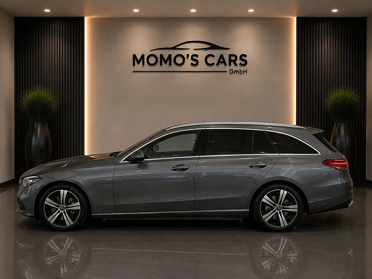 Mercedes-Benz C-Class 2022 photo 3