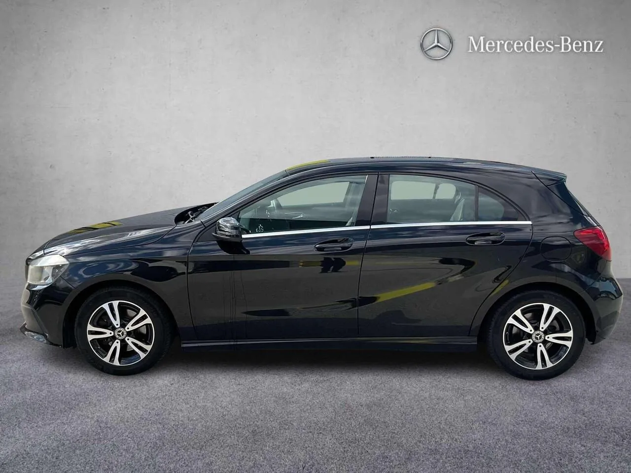 Mercedes-Benz A-Class 2017 photo 5