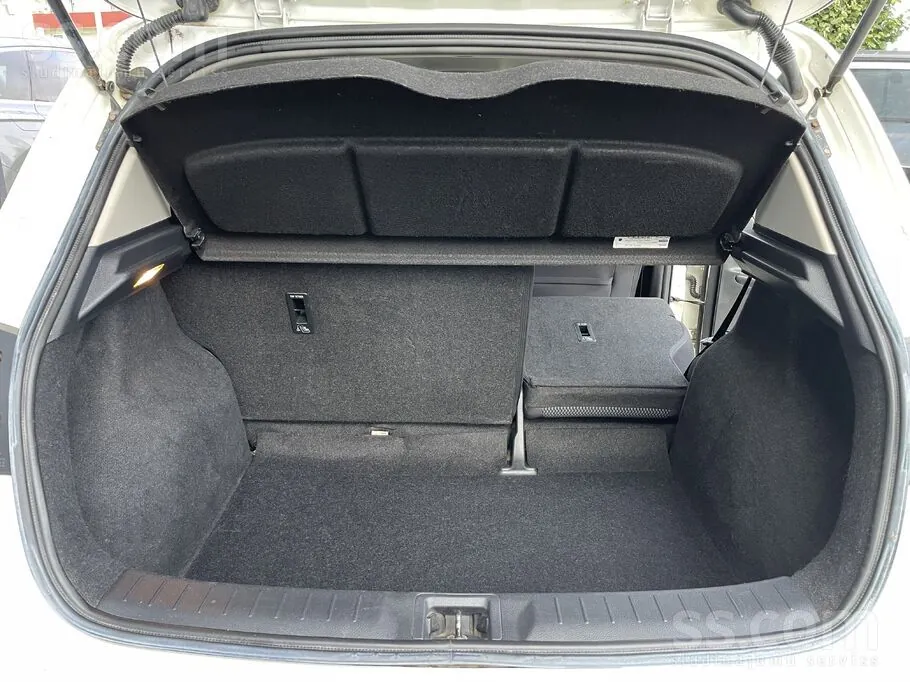Nissan Pulsar 2016 photo 5