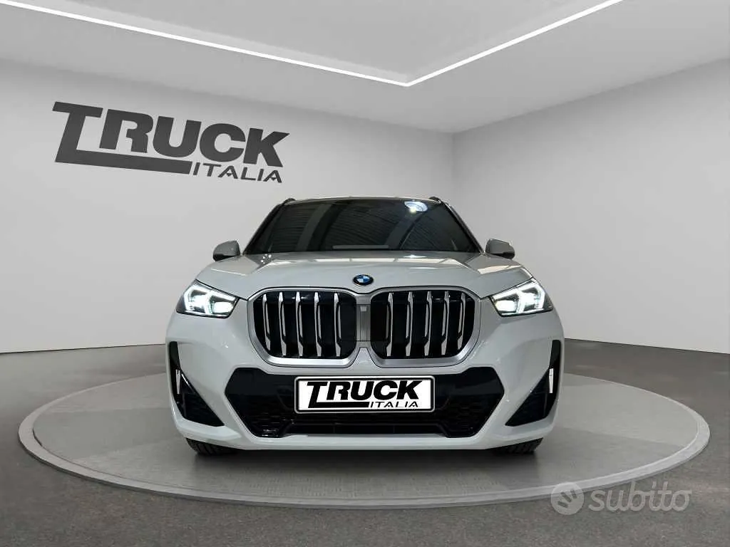 BMW X1 2026 photo 2