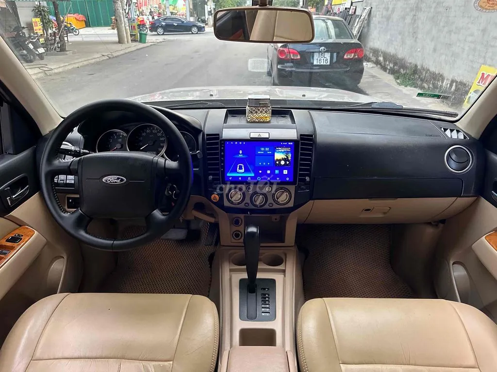 Ford Everest 2009 photo 5