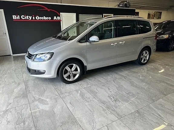 Volkswagen Sharan 2012 photo 3