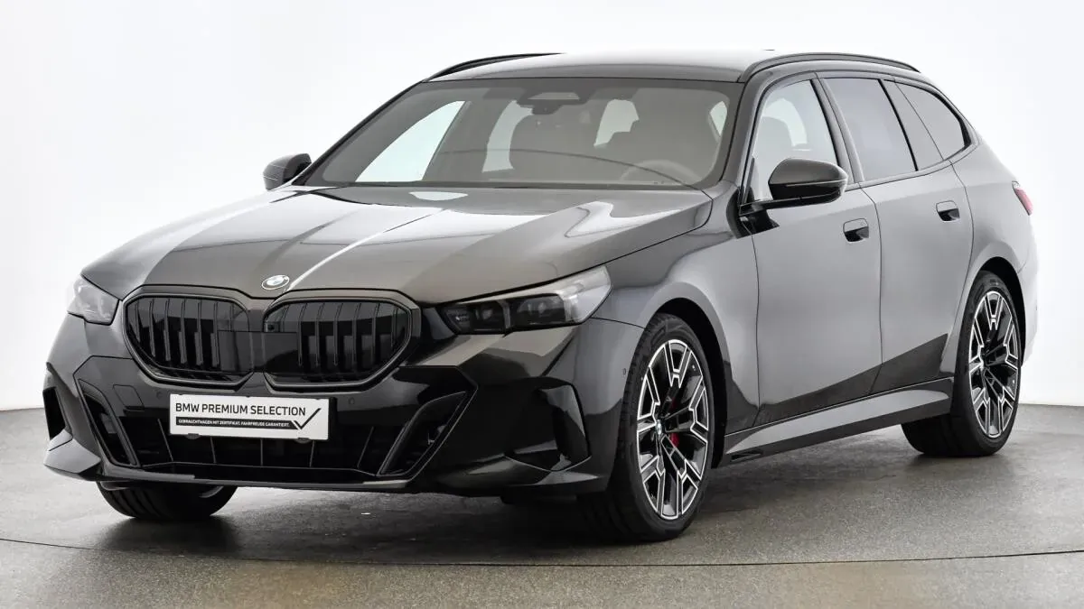 BMW 5 Series 2025 photo 2