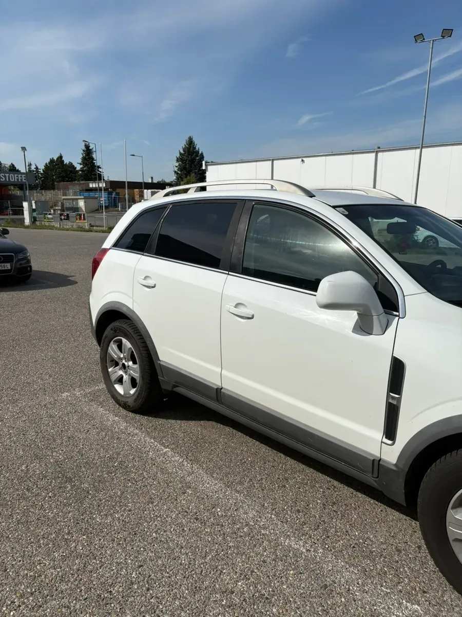 Opel Antara 2012 photo 3