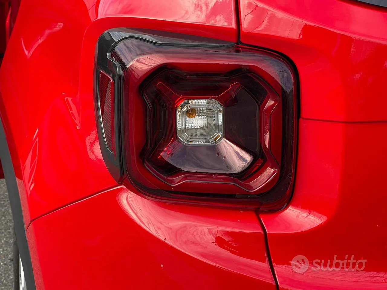 Jeep Renegade 2022 photo 2