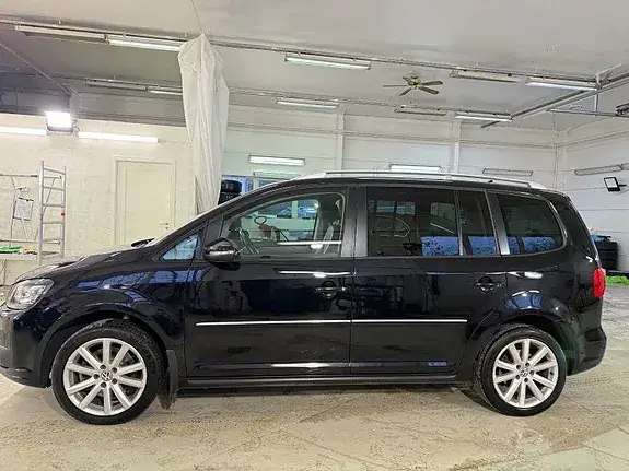 Volkswagen Touran 2015 photo 3