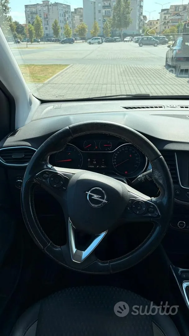 Opel Crossland X 2020 photo 3