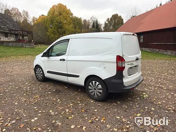 Ford Transit Courier 2017 photo 3