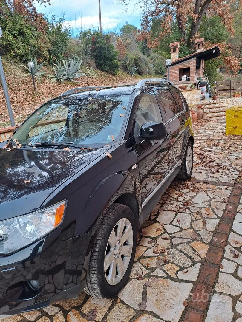 Mitsubishi Outlander 2009 photo 3