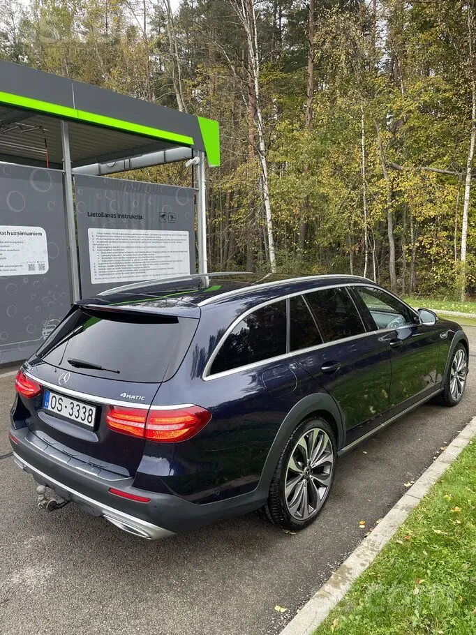 Mercedes-Benz E220D 2017 photo 5