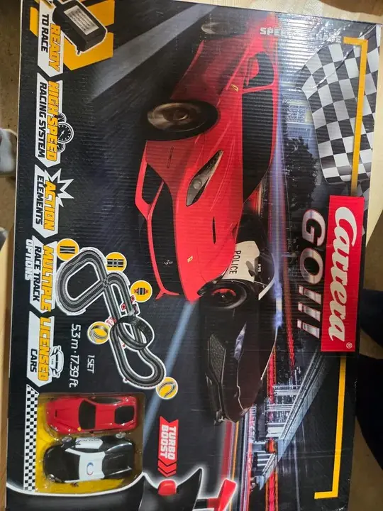 Carrera Go!!! Rennbahn Set