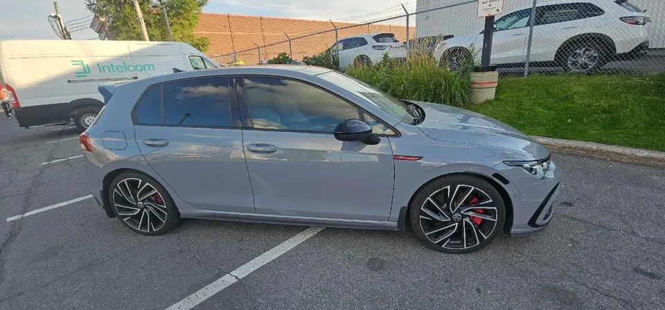 Volkswagen Golf Gti 2024 photo 2