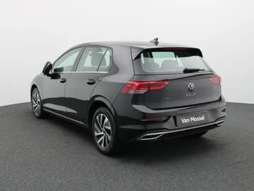 Volkswagen Golf 2023 photo 2