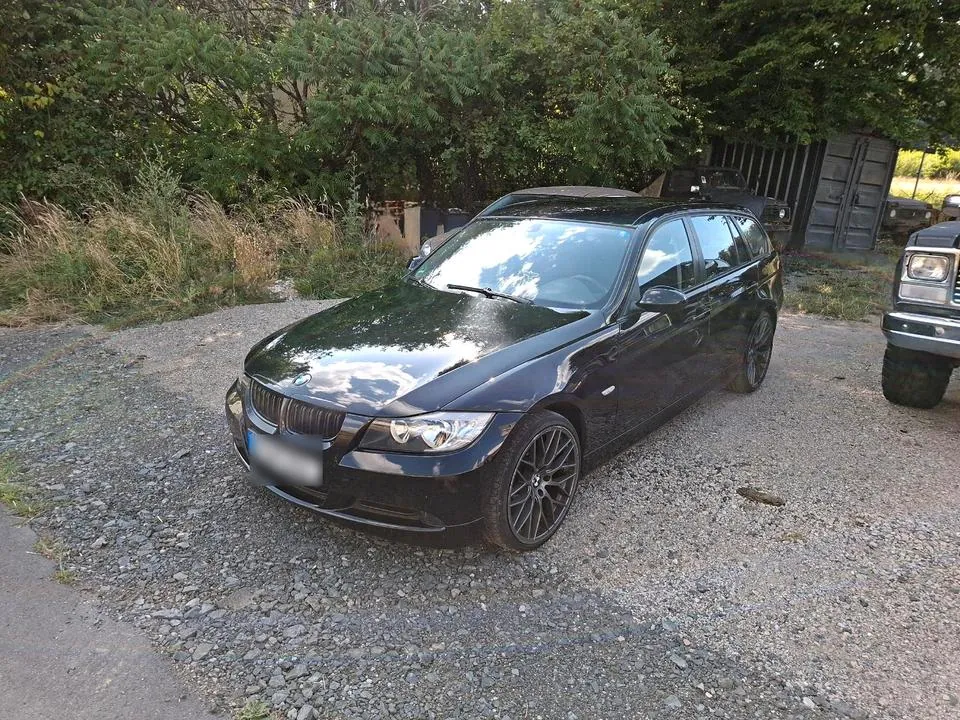 BMW E91 318I
