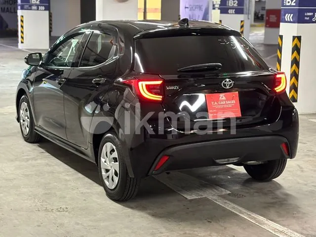 Toyota Yaris 2024 photo 2