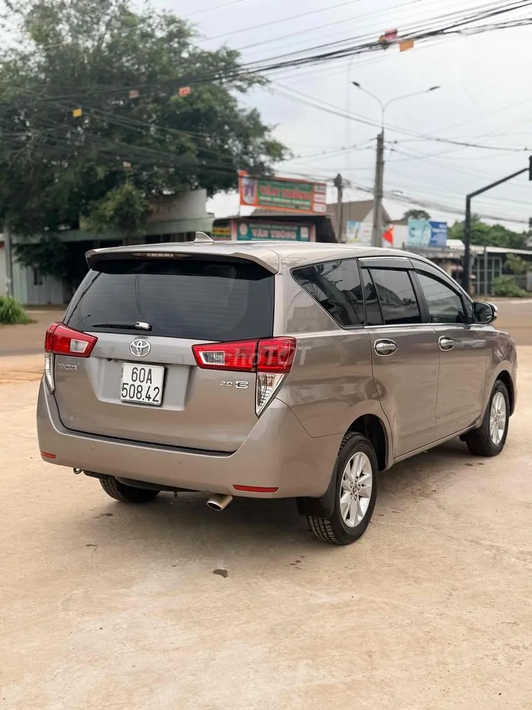 Toyota Innova 2017 photo 5