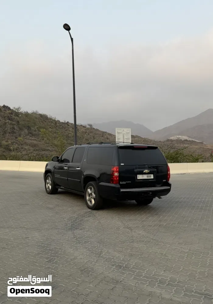 Chevrolet Suburban 2007 photo 4