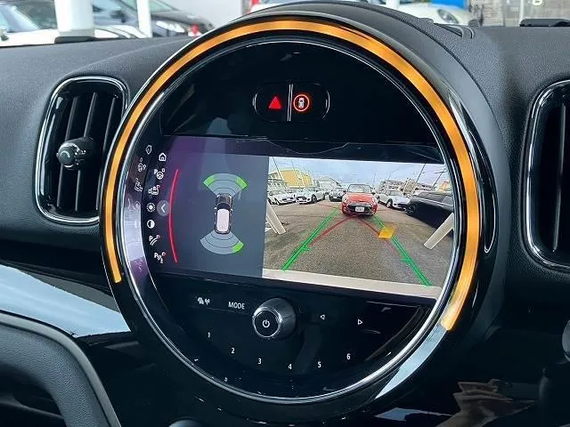 Mini Crossover 2021 photo 4