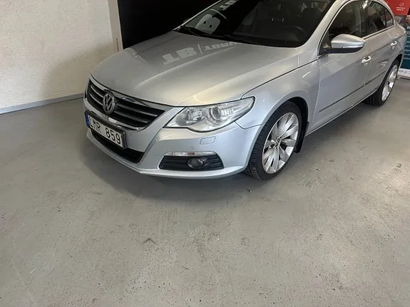 Volkswagen Passat Cc 2011 photo 3