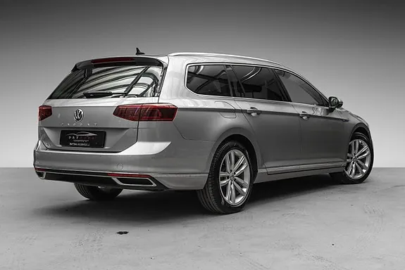 Volkswagen Passat 2020 photo 2