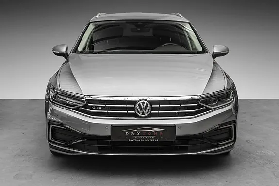 Volkswagen Passat 2020 photo 5