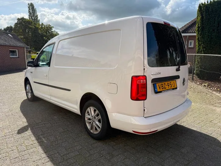 Volkswagen Caddy 2019 photo 2
