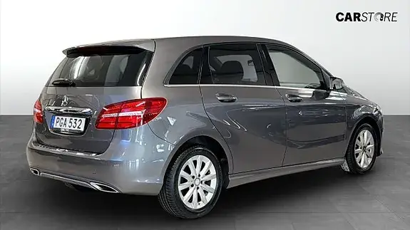 Mercedes-Benz B 180 2017 photo 2