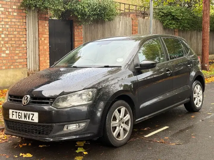 Volkswagen Polo 2012 photo 4