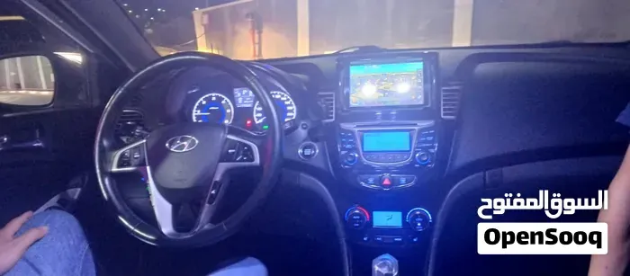 Hyundai Accent 2014 photo 4