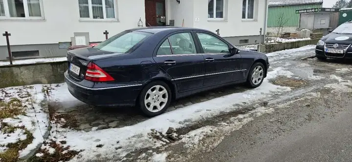 Mercedes-Benz C-Class