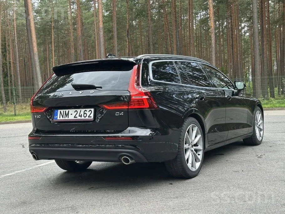 Volvo V60 2020 photo 4