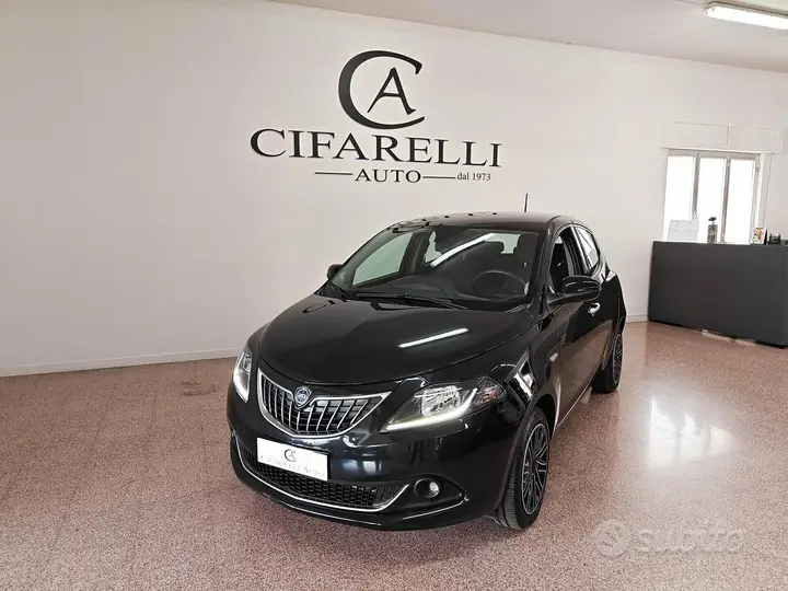 Lancia Ypsilon 2024 photo 2