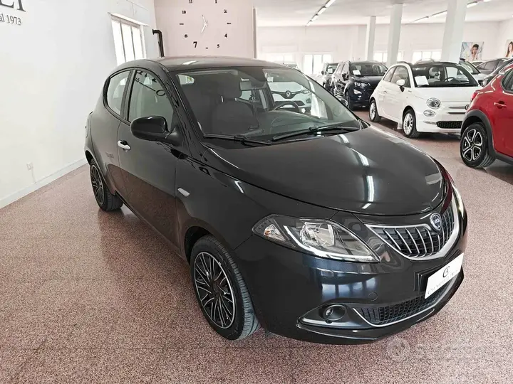 Lancia Ypsilon 2024 photo 4