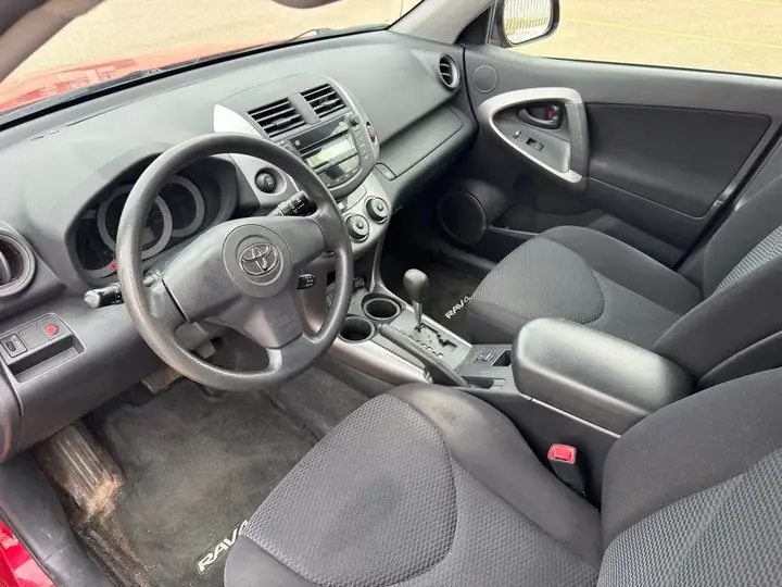 Toyota Rav4 2007 photo 5