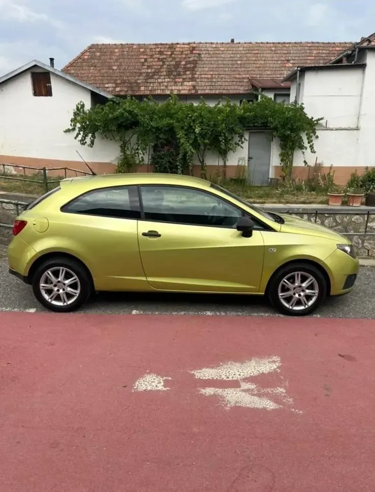 Seat Ibiza 2008 photo 3