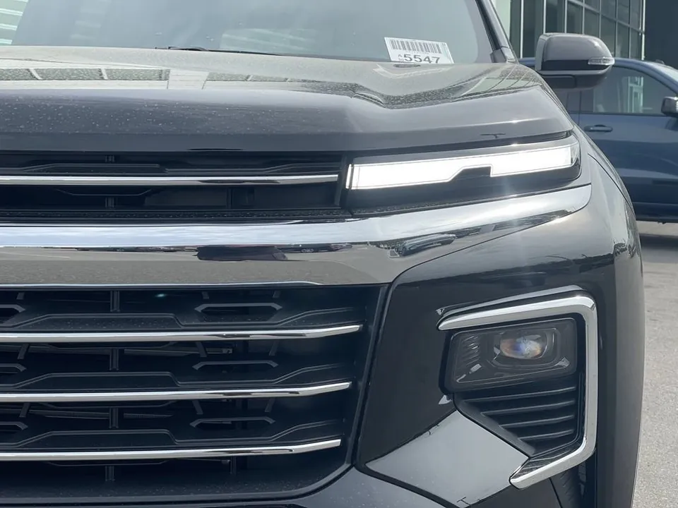 Chevrolet Traverse 2027 photo 3