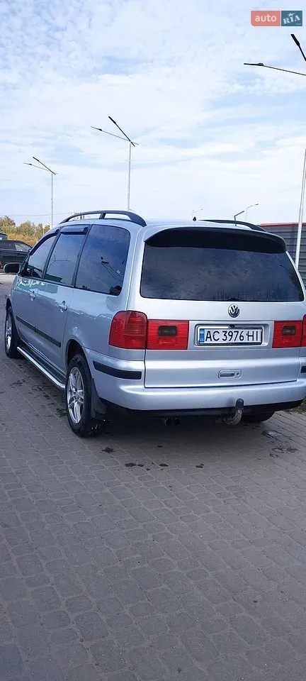 Volkswagen Sharan 2002 photo 2