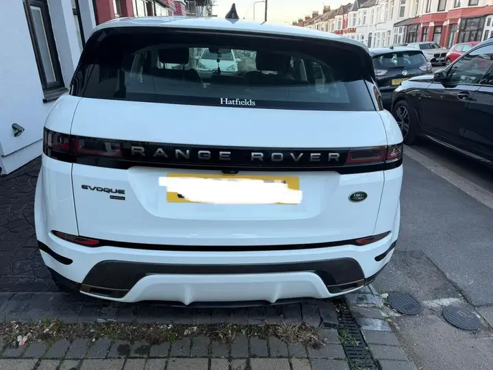 Land Rover Range Rover Evoque 2023 photo 5