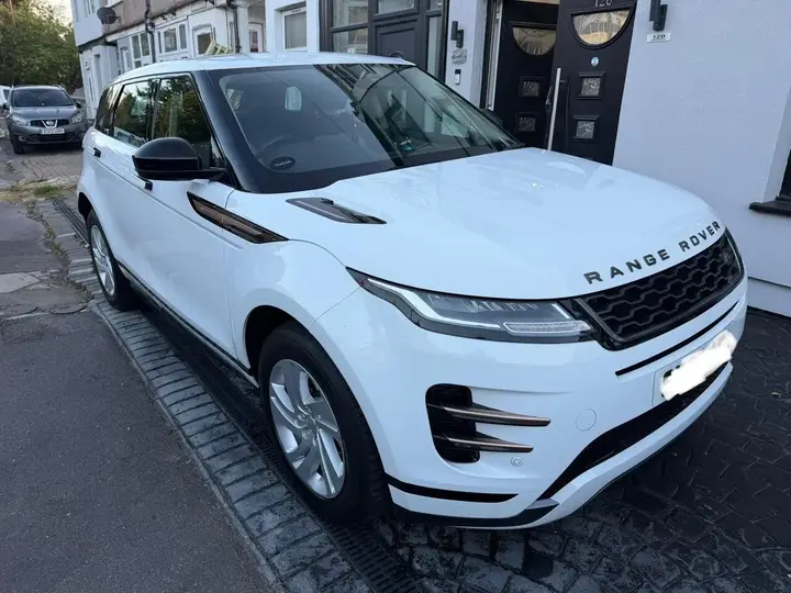 Land Rover Range Rover Evoque 2023 photo 2