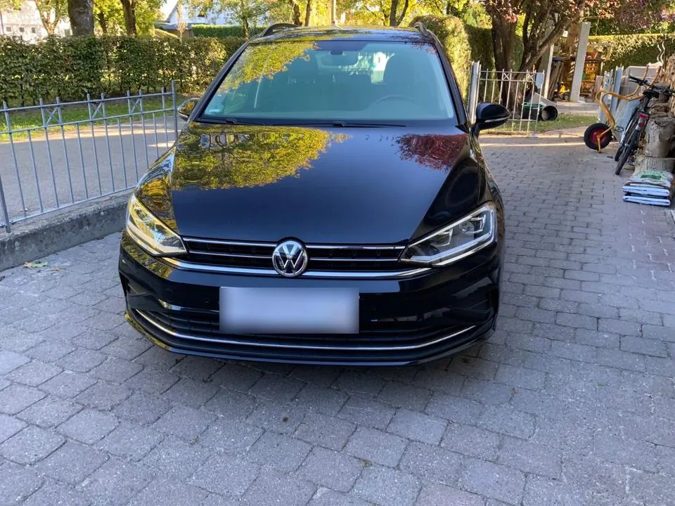 Volkswagen Golf Sportsvan