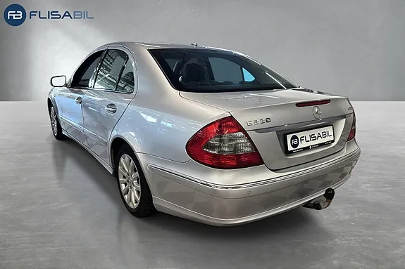 Mercedes-Benz E220 2007 photo 5