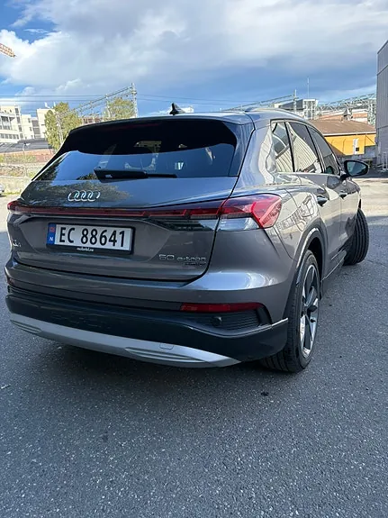 Audi Q4 E-Tron 2022 photo 3