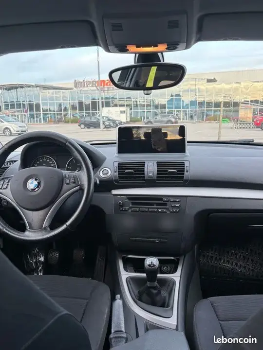 BMW 1 Series 2008 photo 3