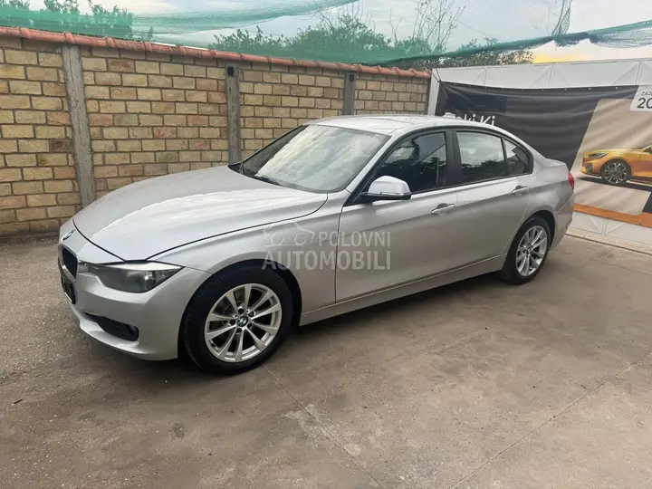 BMW 320 2012 photo 3