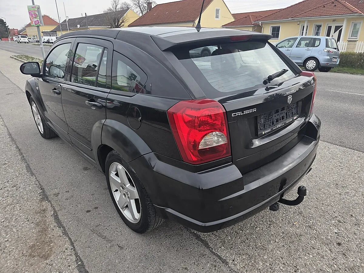 Dodge Caliber 2008 photo 3